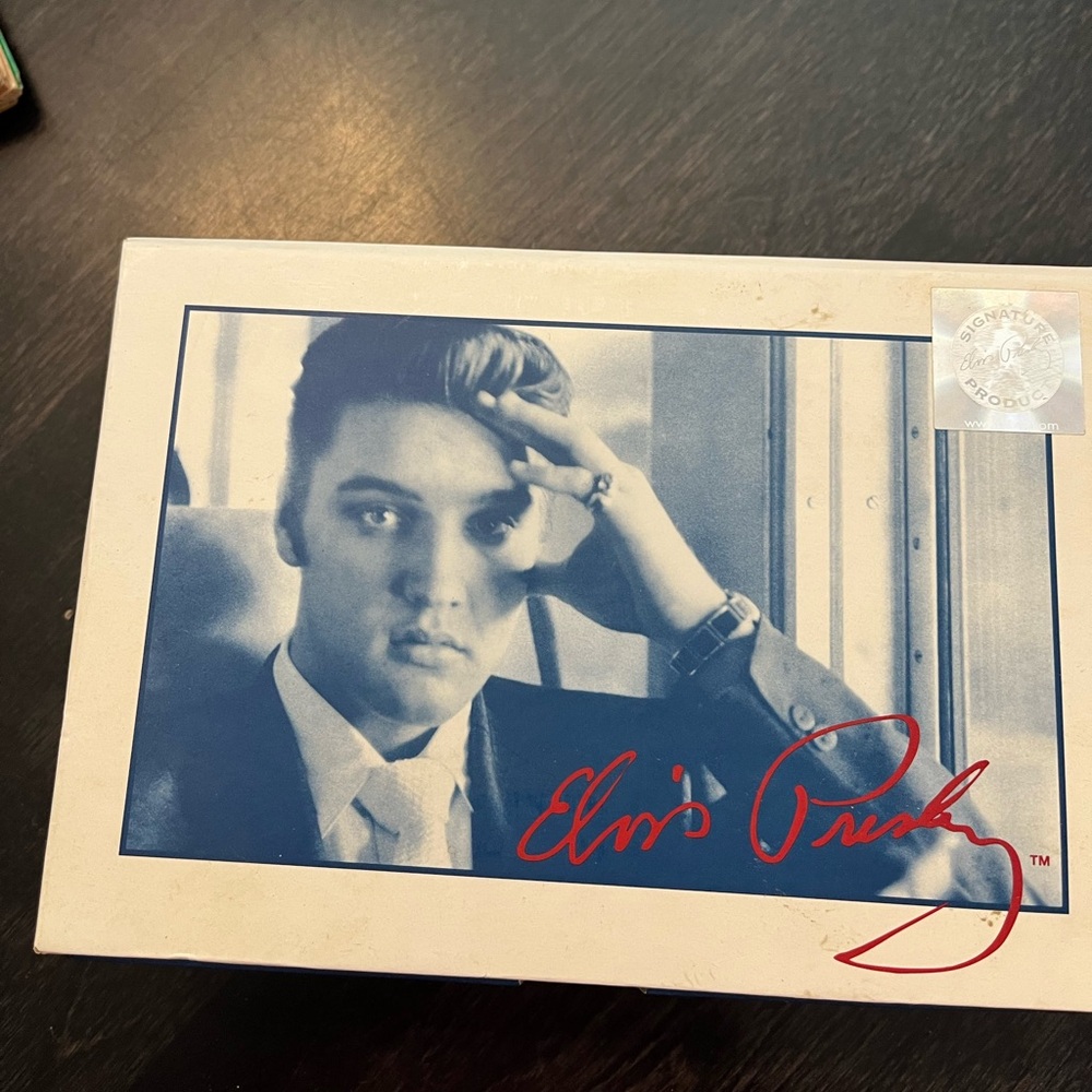 Elvis Presley Greeting Cards Box of 20 Cards (4) Styles 20 Envelopes.